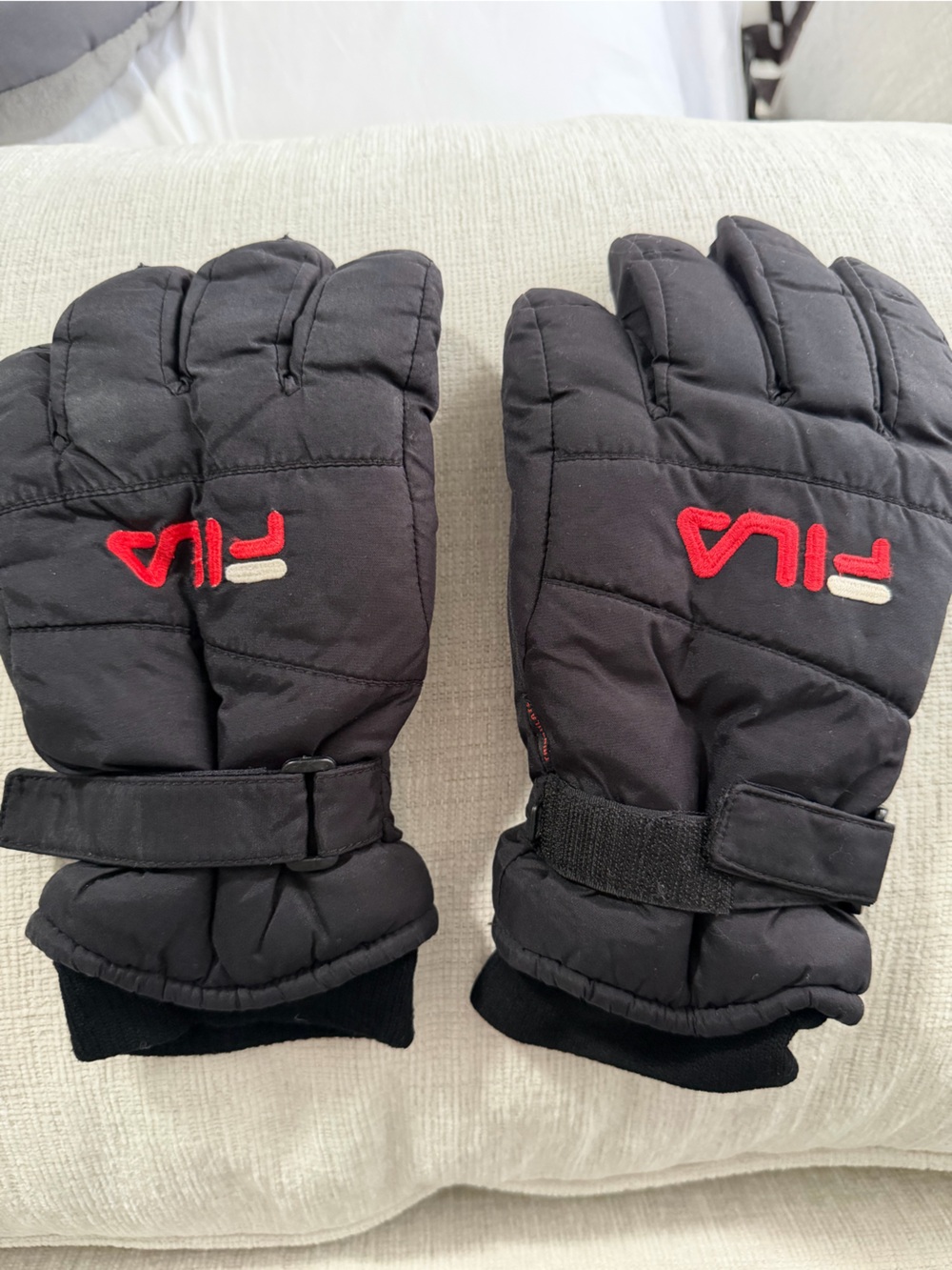 Fila Black Gloves with Red Logo Embroidery